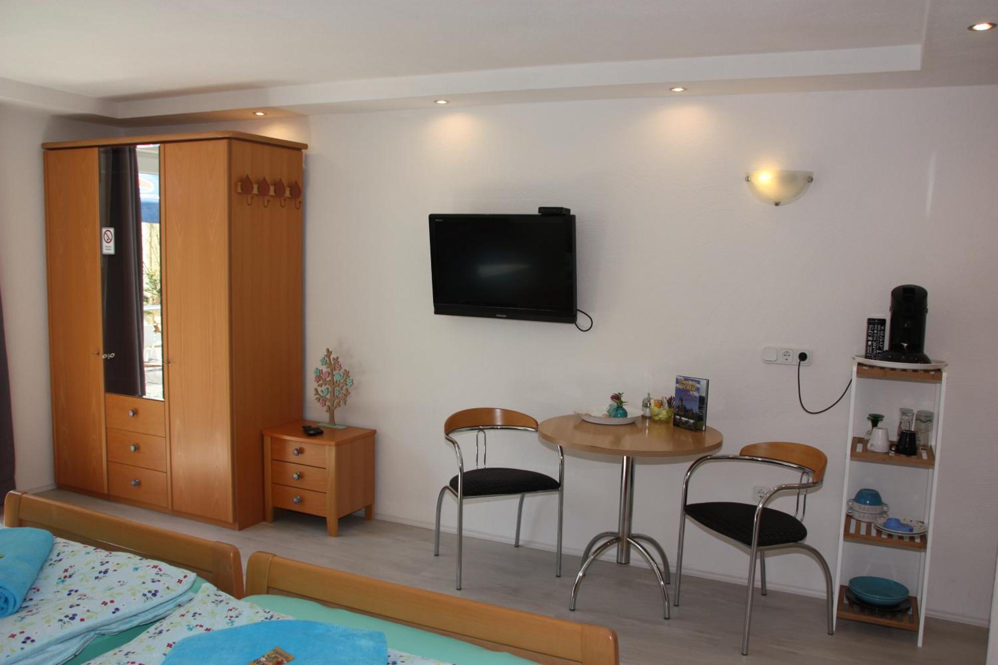 Pension Camping Schausten Кохем Екстериор снимка
